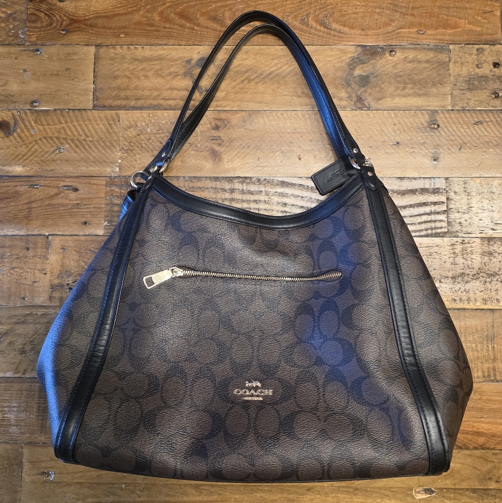 Coach Signature Kristy Black Shoulder Bag